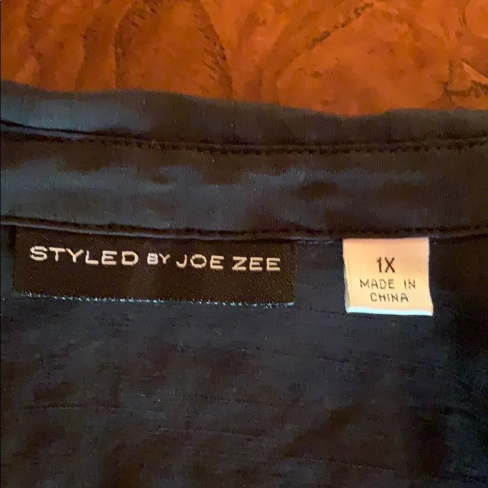 Blouse - Picture 2 of 5